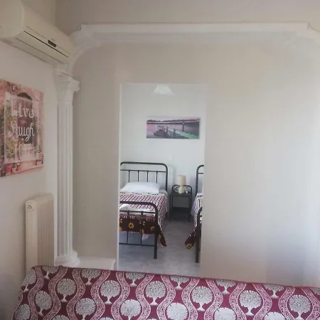 Eleutheria Apartamento *